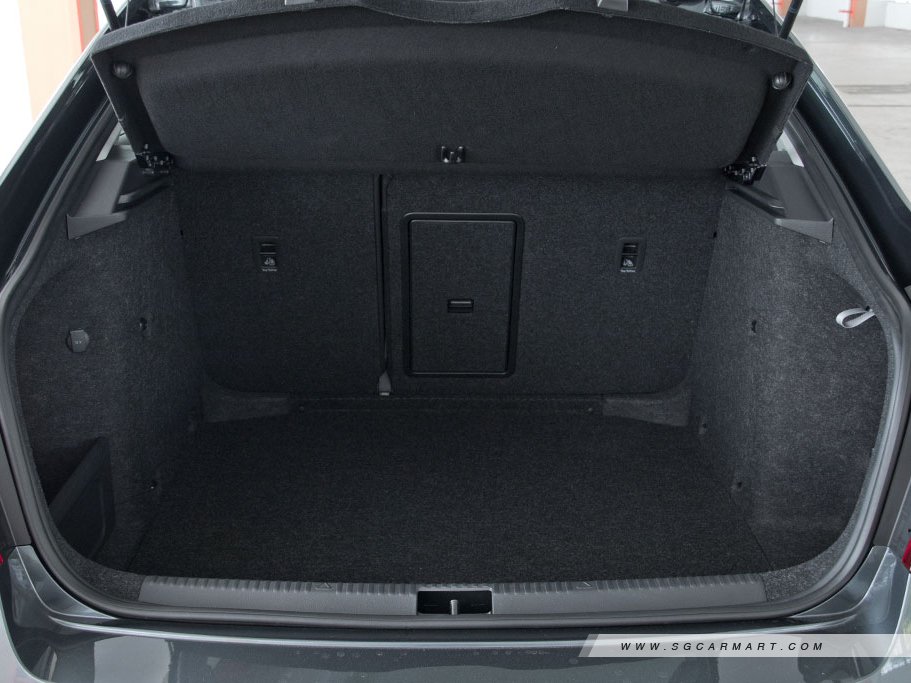https://i.i-sgcm.com/new_cars/cars/12265/12265_g34