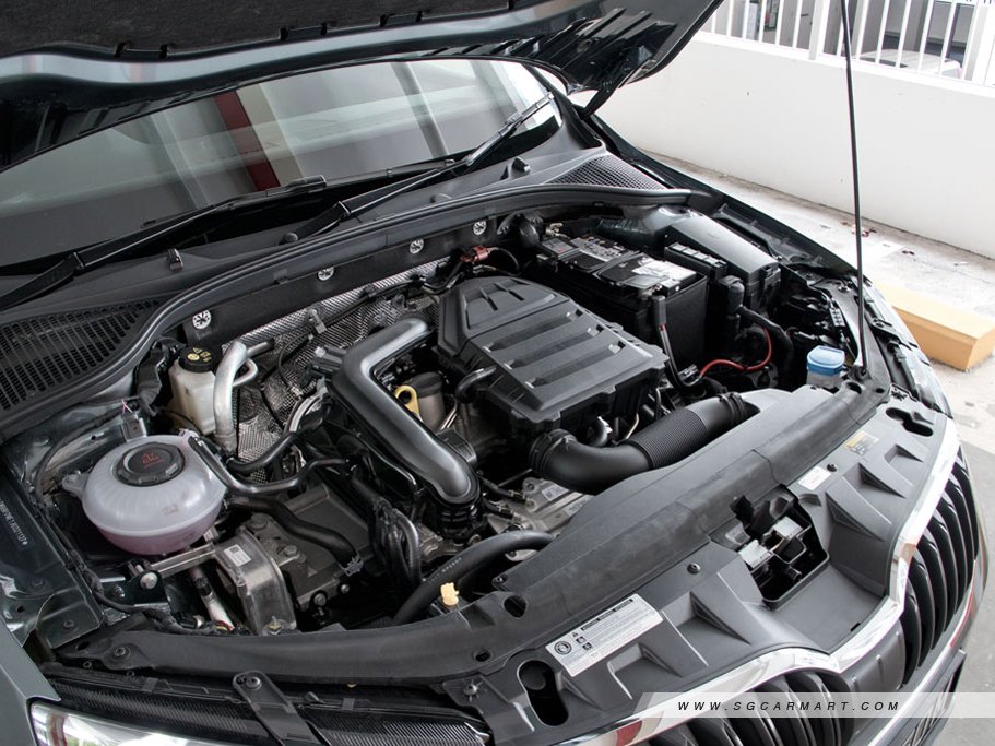 https://i.i-sgcm.com/new_cars/cars/12265/12265_g35