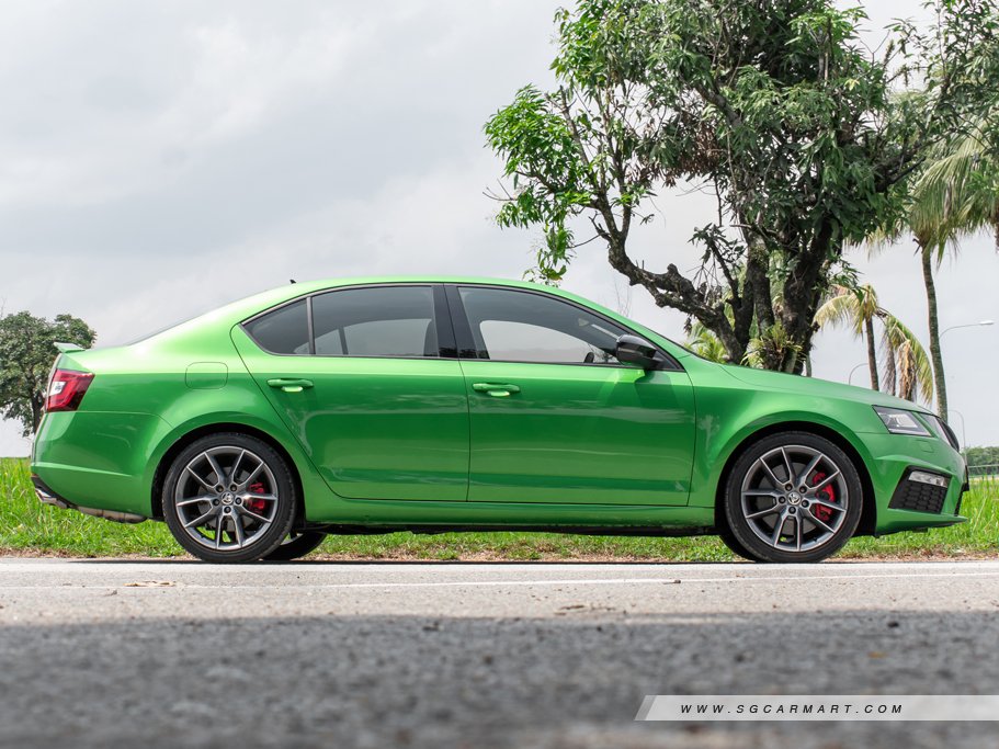 https://i.i-sgcm.com/new_cars/cars/12265/12265_g51