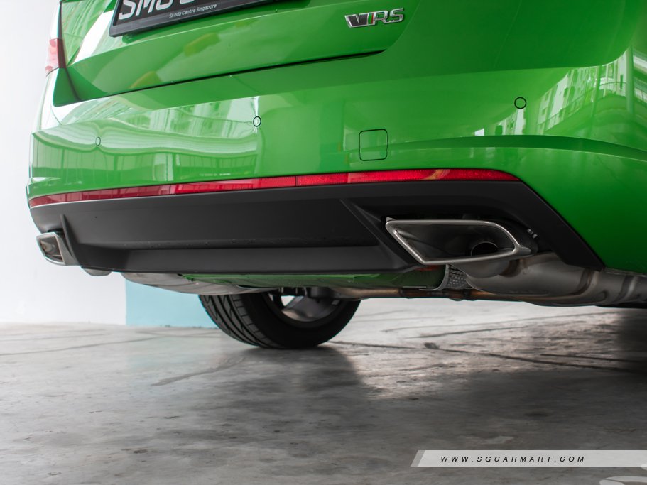 https://i.i-sgcm.com/new_cars/cars/12265/12265_g58