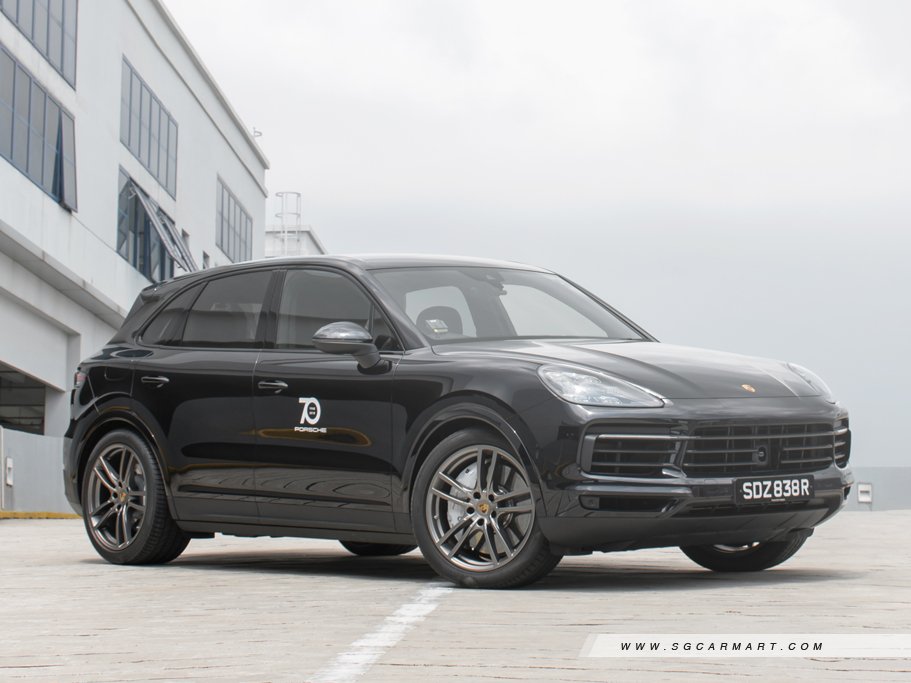 https://i.i-sgcm.com/new_cars/cars/12270/12270_g16