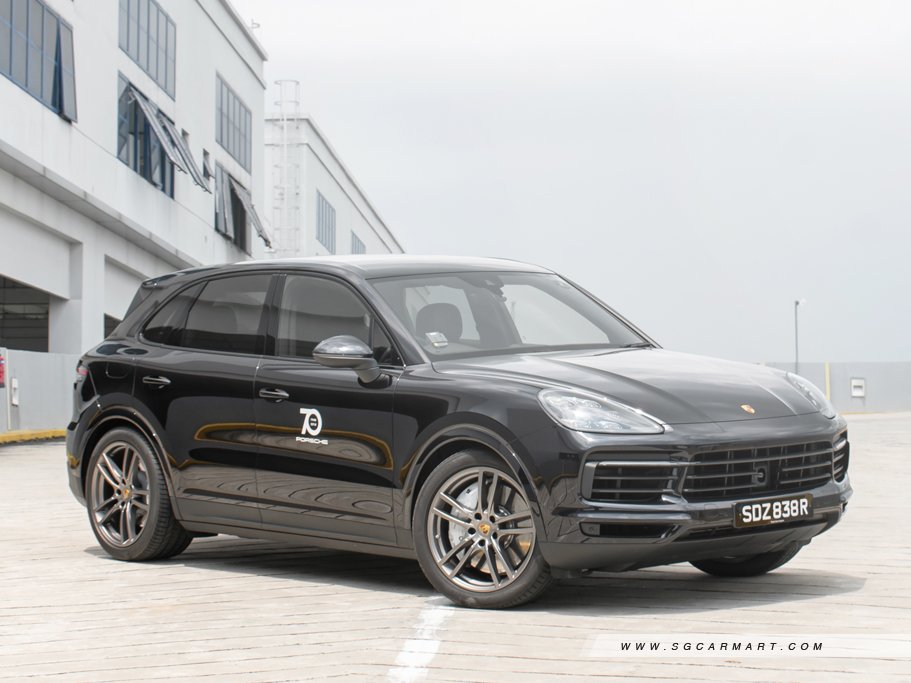 https://i.i-sgcm.com/new_cars/cars/12270/12270_g17