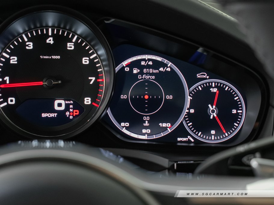 https://i.i-sgcm.com/new_cars/cars/12270/12270_g34