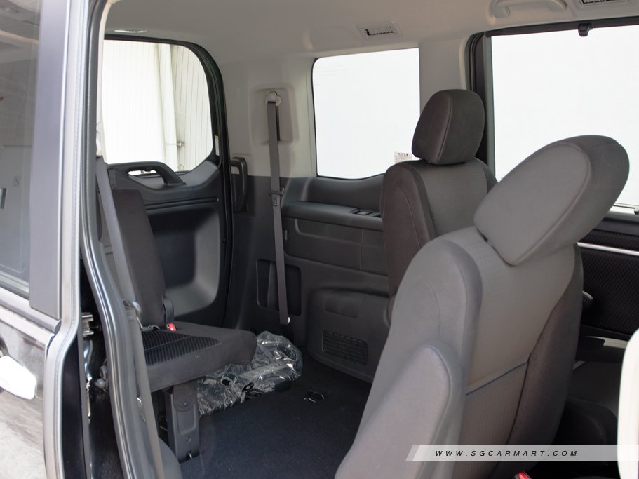 https://i.i-sgcm.com/new_cars/cars/12276/12276_g11