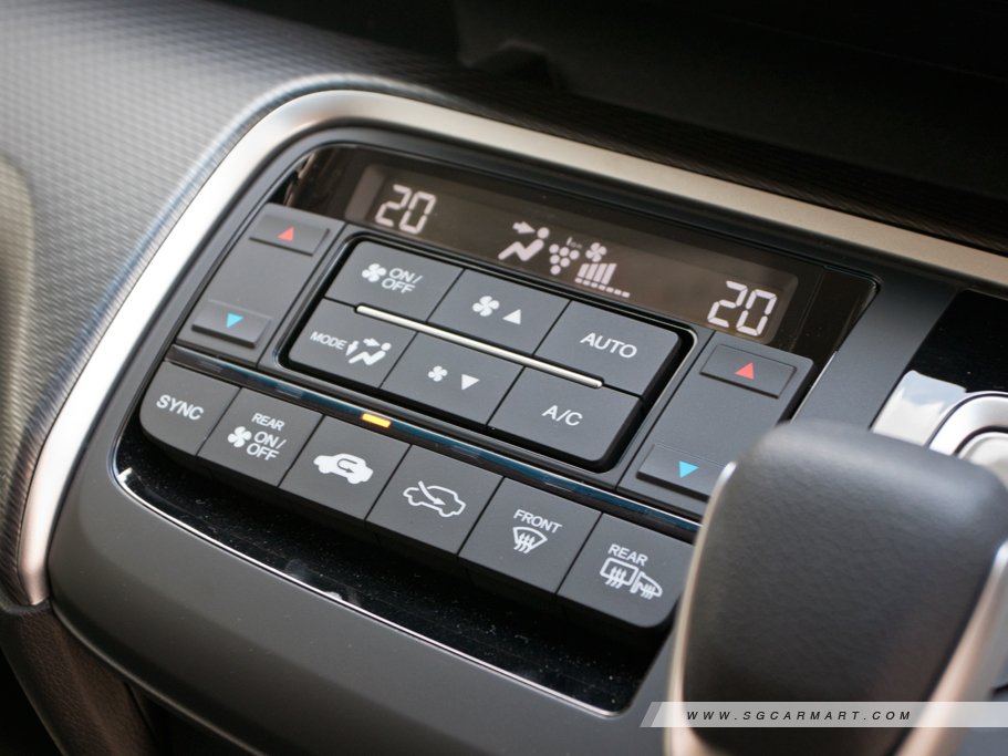 https://i.i-sgcm.com/new_cars/cars/12276/12276_g17