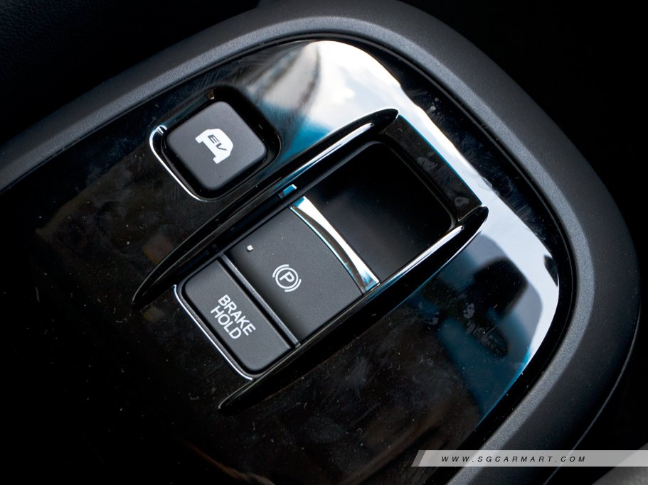 https://i.i-sgcm.com/new_cars/cars/12276/12276_g19