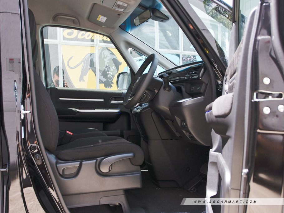 https://i.i-sgcm.com/new_cars/cars/12276/12276_g9