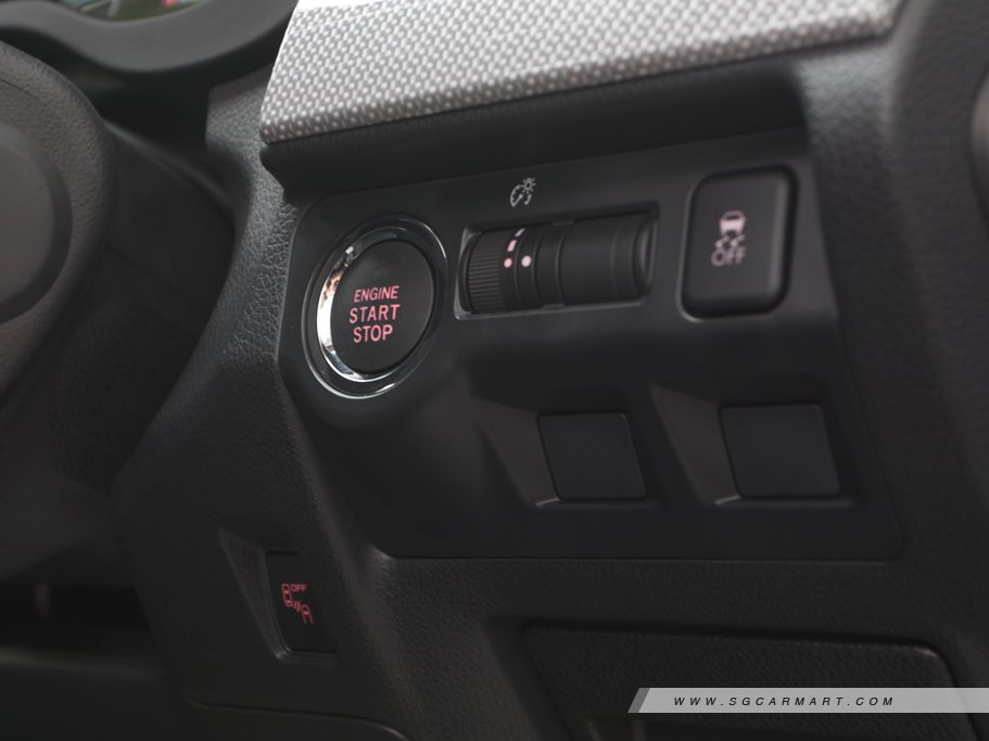https://i.i-sgcm.com/new_cars/cars/12278/12278_g21