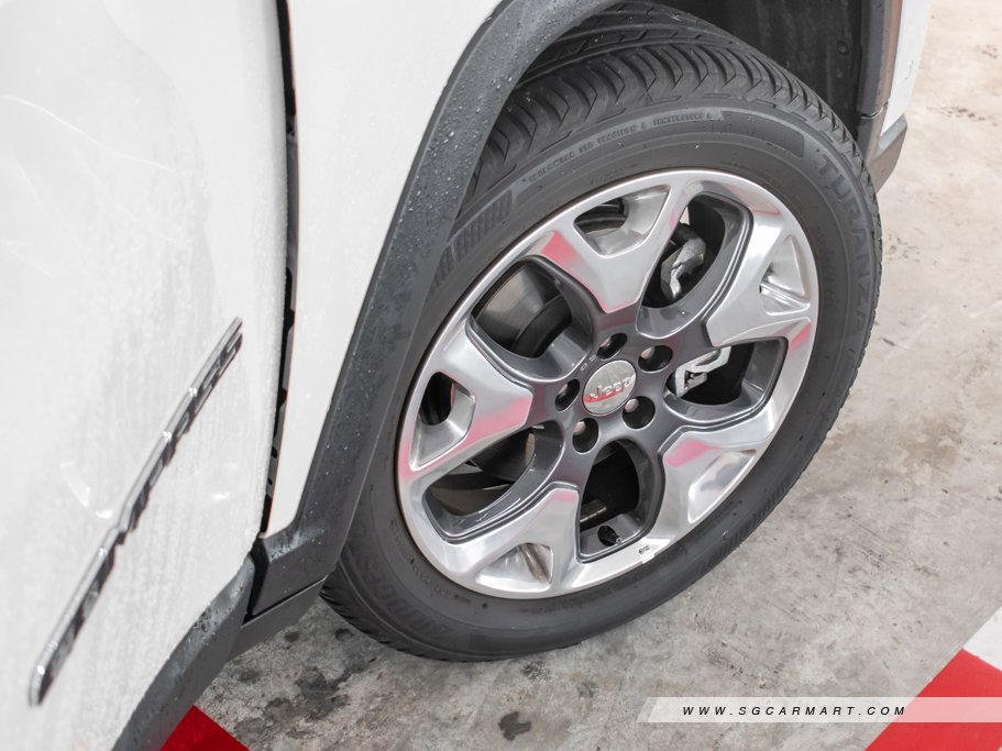 https://i.i-sgcm.com/new_cars/cars/12279/12279_g20