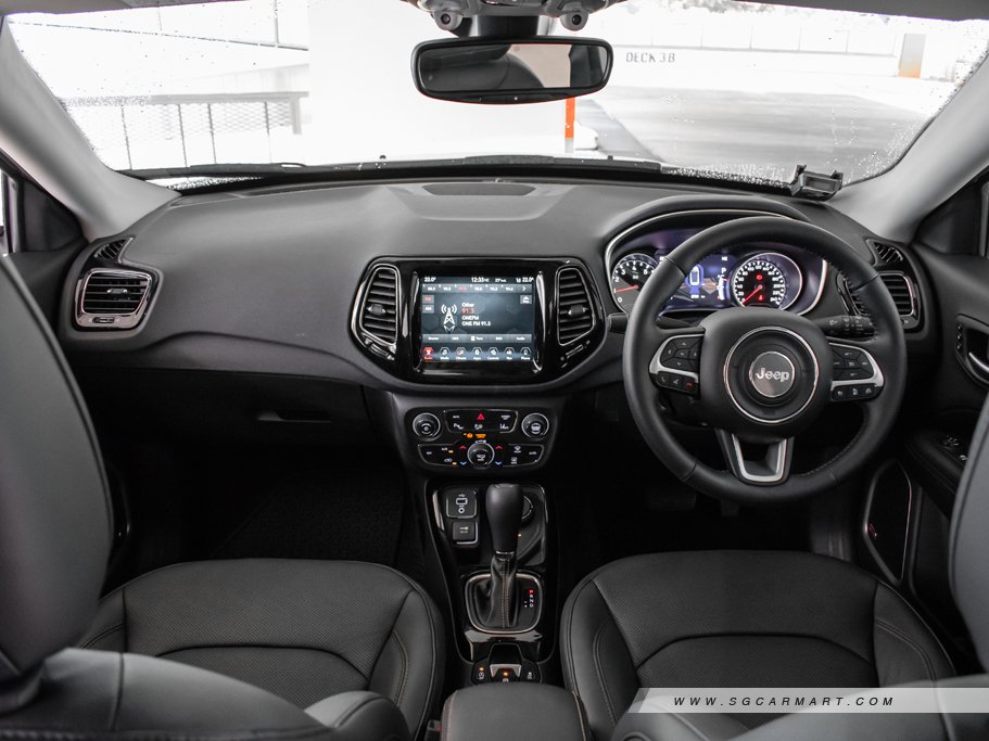 https://i.i-sgcm.com/new_cars/cars/12279/12279_g22
