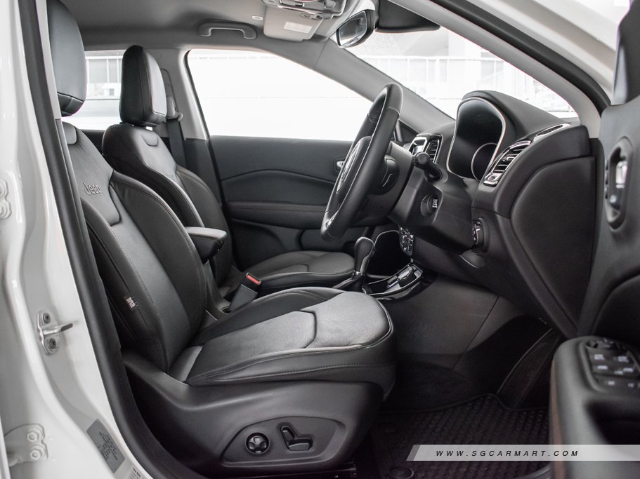 https://i.i-sgcm.com/new_cars/cars/12279/12279_g31