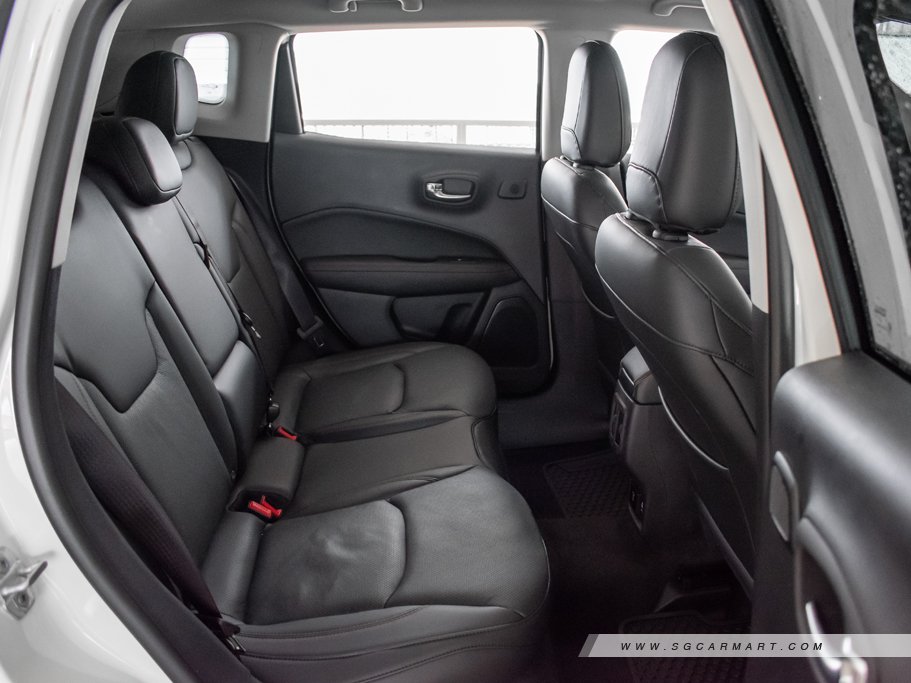 https://i.i-sgcm.com/new_cars/cars/12279/12279_g32