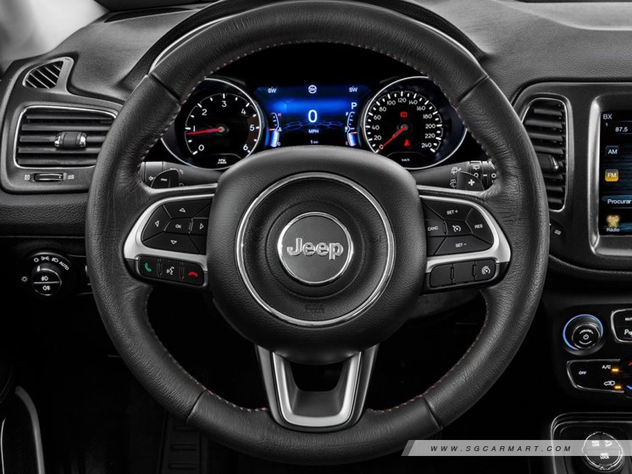 https://i.i-sgcm.com/new_cars/cars/12279/12279_g35