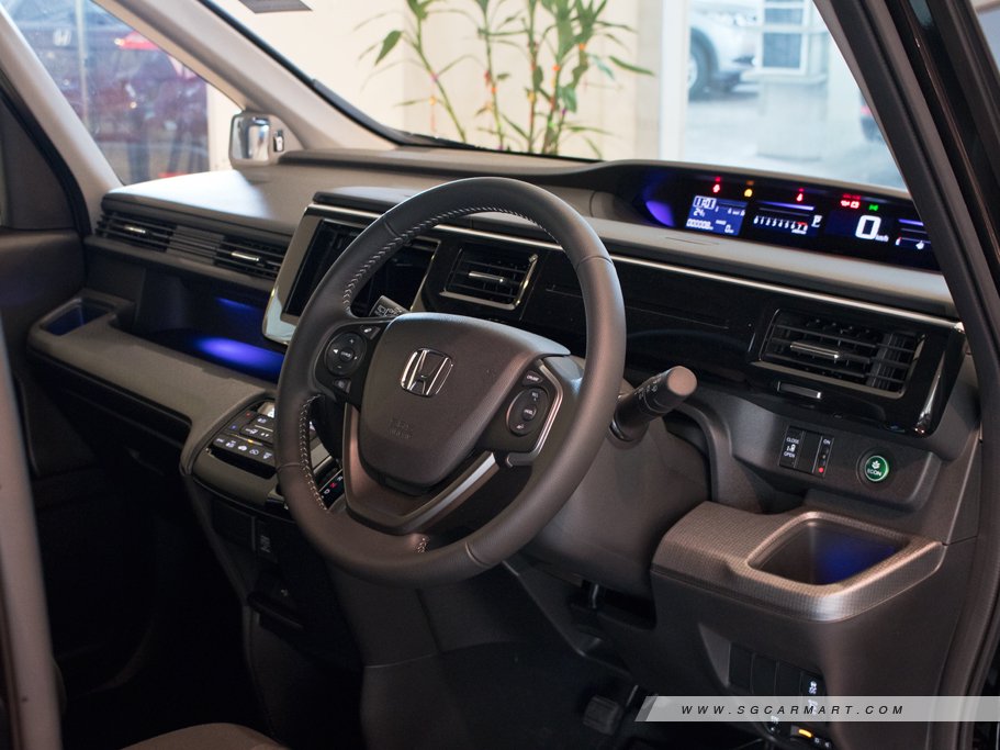 https://i.i-sgcm.com/new_cars/cars/12280/12280_g11