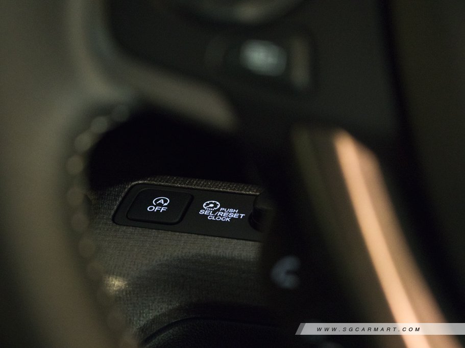 https://i.i-sgcm.com/new_cars/cars/12280/12280_g17