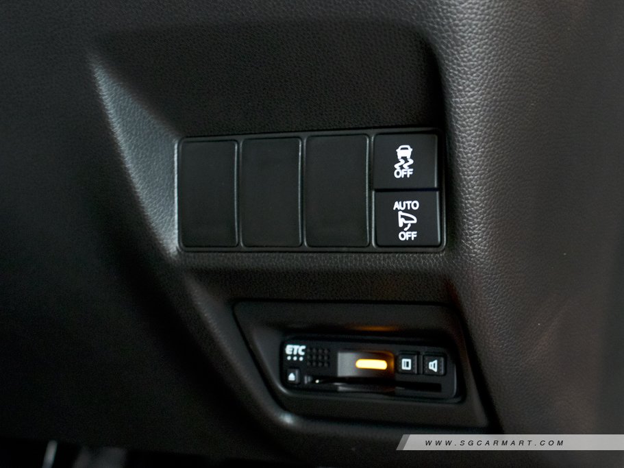 https://i.i-sgcm.com/new_cars/cars/12280/12280_g19