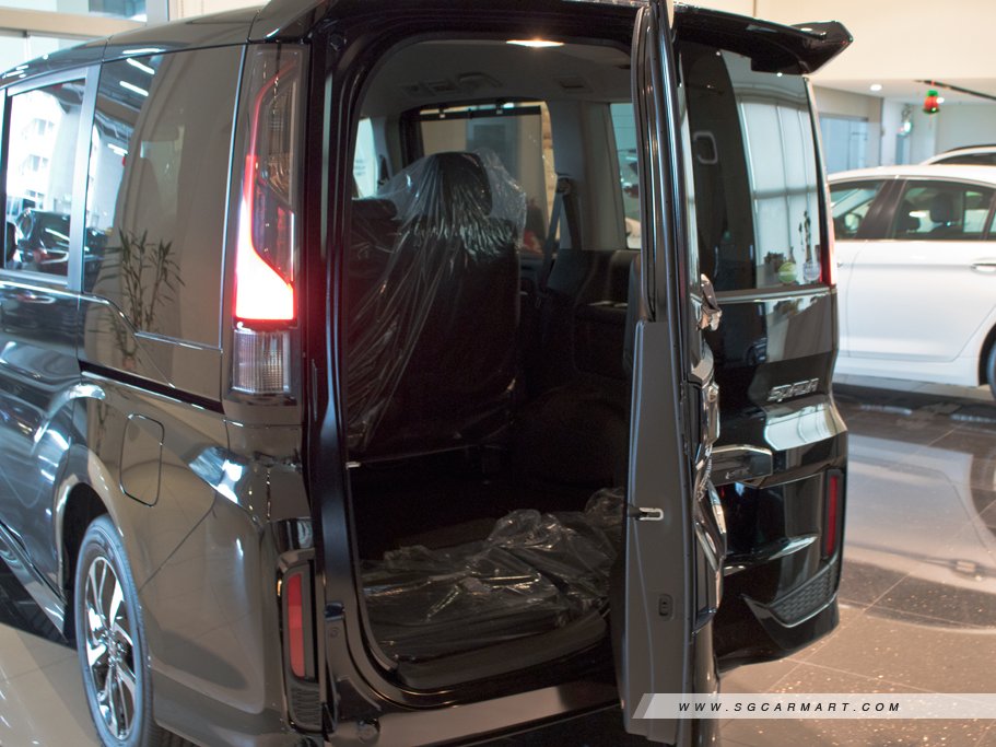 https://i.i-sgcm.com/new_cars/cars/12280/12280_g20