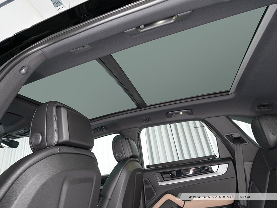 https://i.i-sgcm.com/new_cars/cars/12282/12282_g108