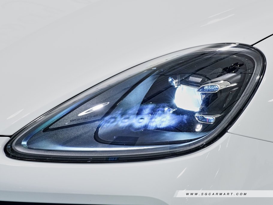 https://i.i-sgcm.com/new_cars/cars/12282/12282_g3