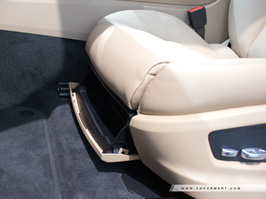 https://i.i-sgcm.com/new_cars/cars/12282/12282_g68