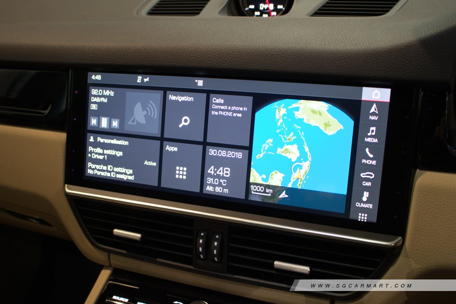 https://i.i-sgcm.com/new_cars/cars/12282/12282_g69