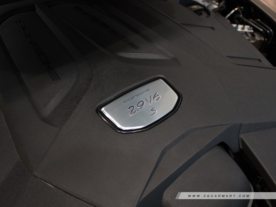 https://i.i-sgcm.com/new_cars/cars/12282/12282_g80