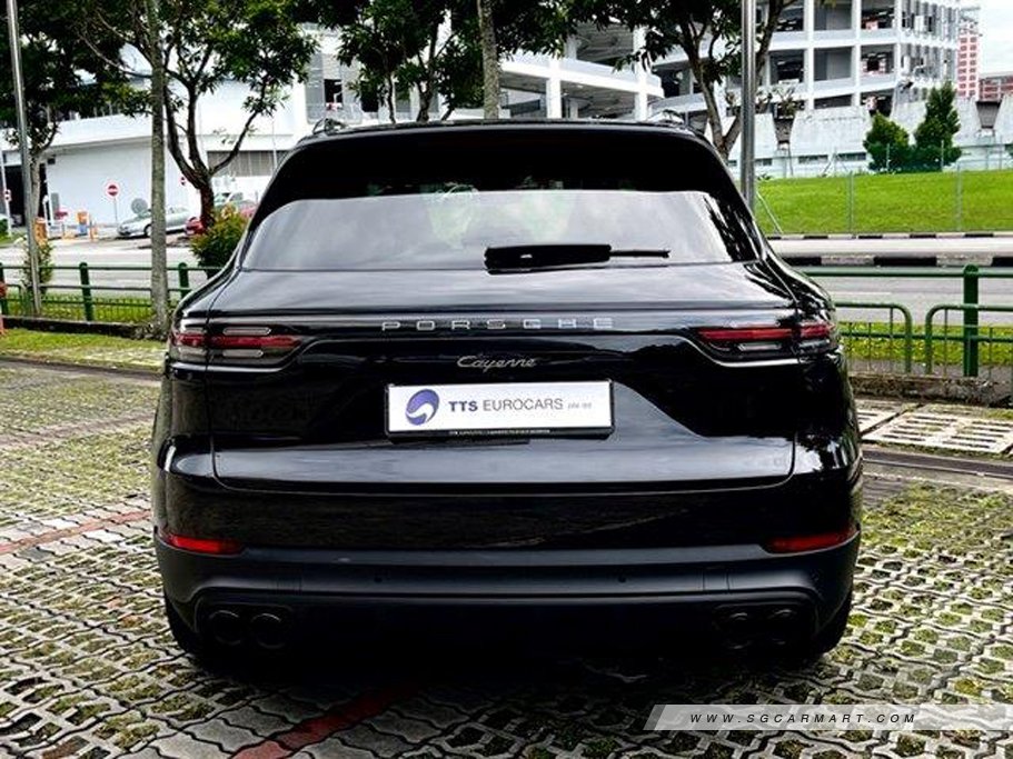 https://i.i-sgcm.com/new_cars/cars/12282/12282_g84