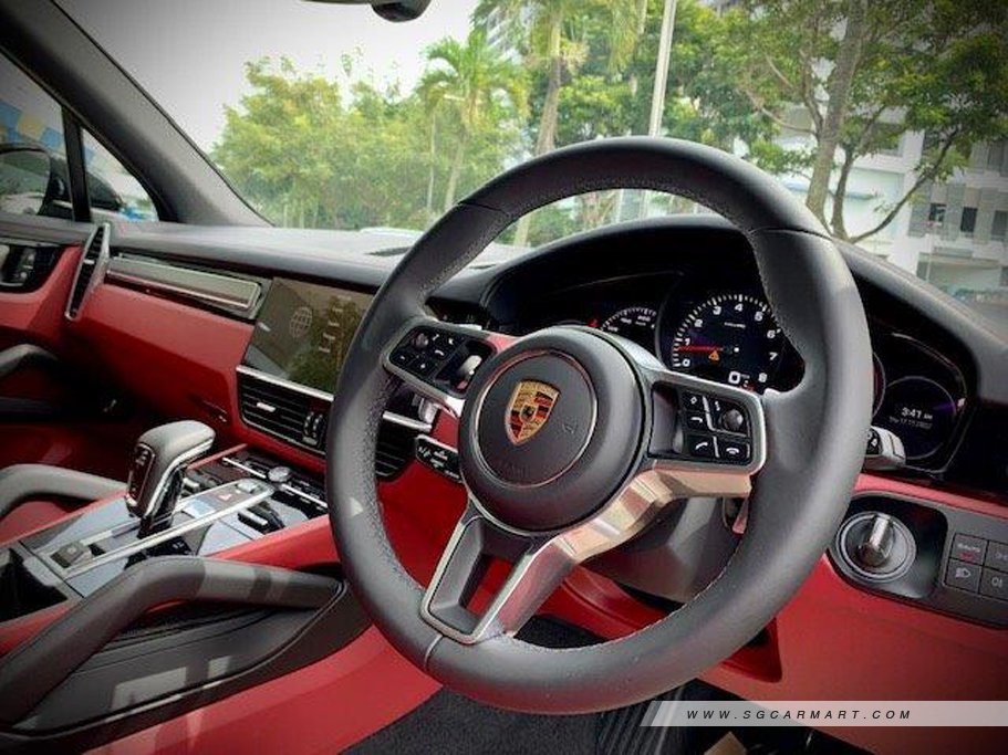 https://i.i-sgcm.com/new_cars/cars/12282/12282_g87