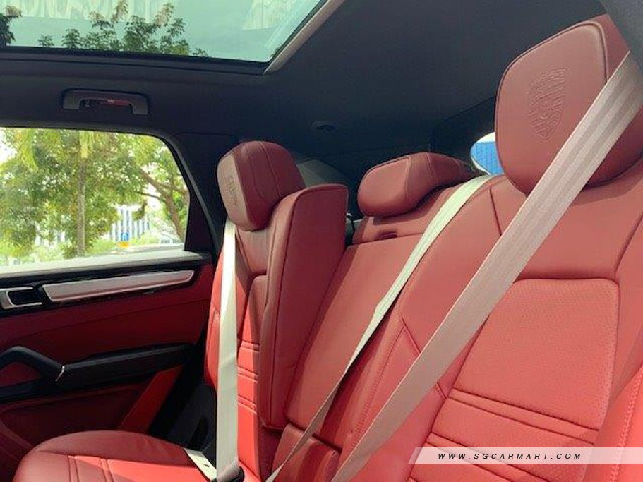 https://i.i-sgcm.com/new_cars/cars/12282/12282_g96