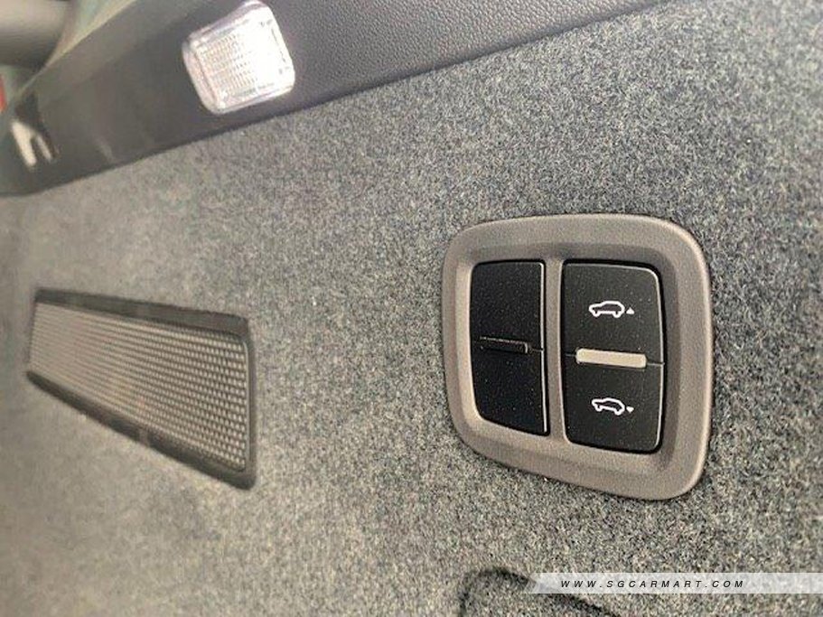 https://i.i-sgcm.com/new_cars/cars/12282/12282_g98