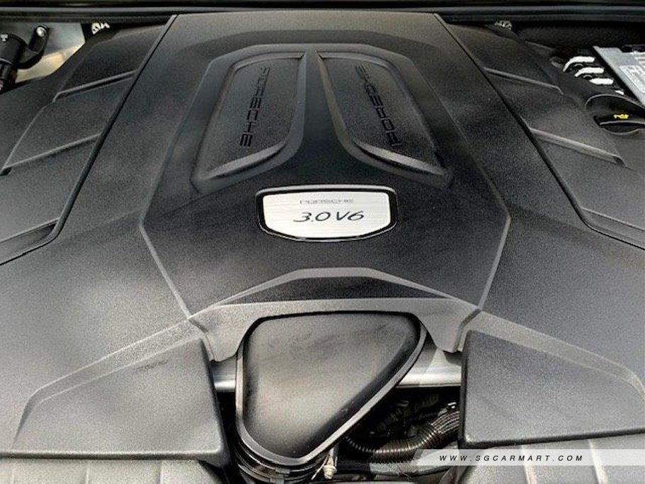 https://i.i-sgcm.com/new_cars/cars/12282/12282_g99