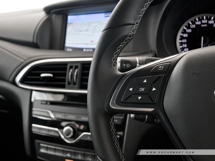 https://i.i-sgcm.com/new_cars/cars/12293/12293_g15