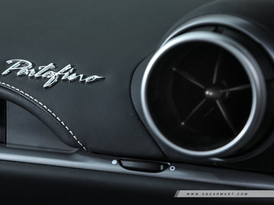 https://i.i-sgcm.com/new_cars/cars/12295/12295_g22