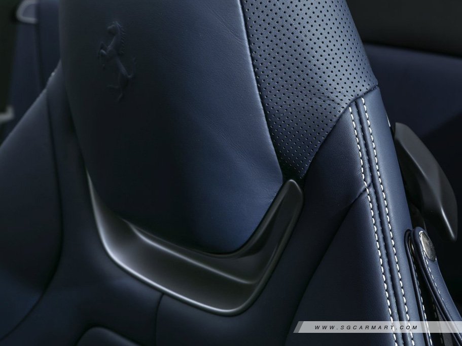 https://i.i-sgcm.com/new_cars/cars/12295/12295_g26