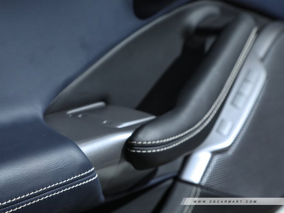 https://i.i-sgcm.com/new_cars/cars/12295/12295_g27
