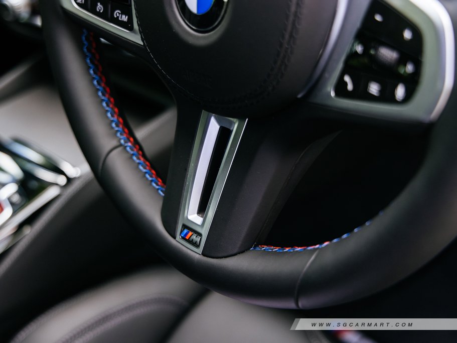 BMW M5 Sedan 16
