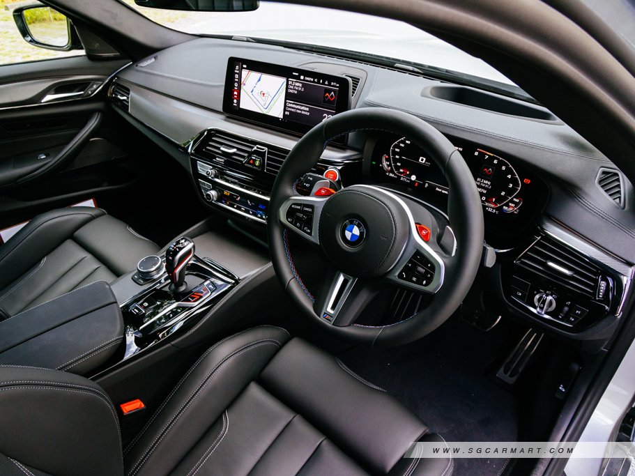 BMW M5 Sedan 22