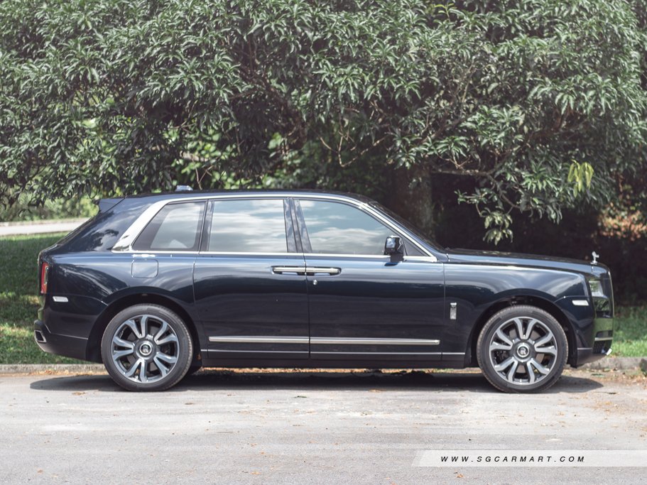 https://i.i-sgcm.com/new_cars/cars/12299/12299_g23