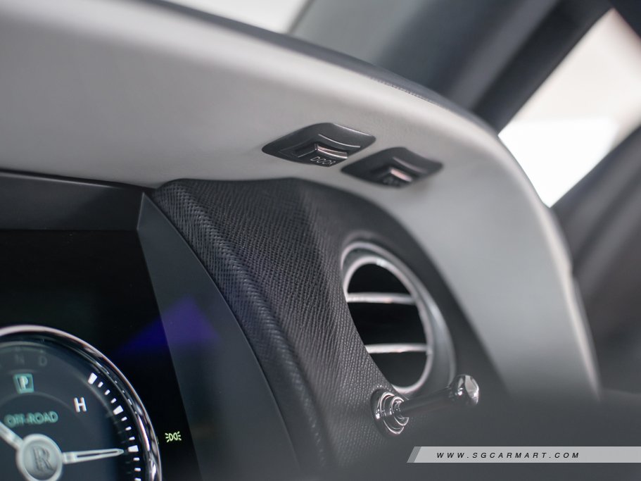 https://i.i-sgcm.com/new_cars/cars/12299/12299_g35