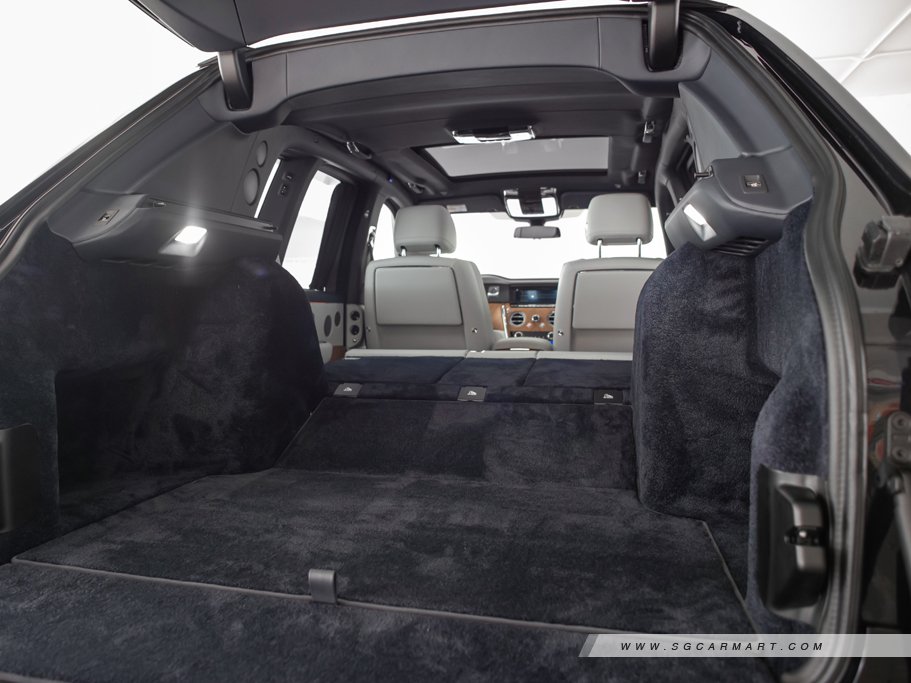 https://i.i-sgcm.com/new_cars/cars/12299/12299_g63