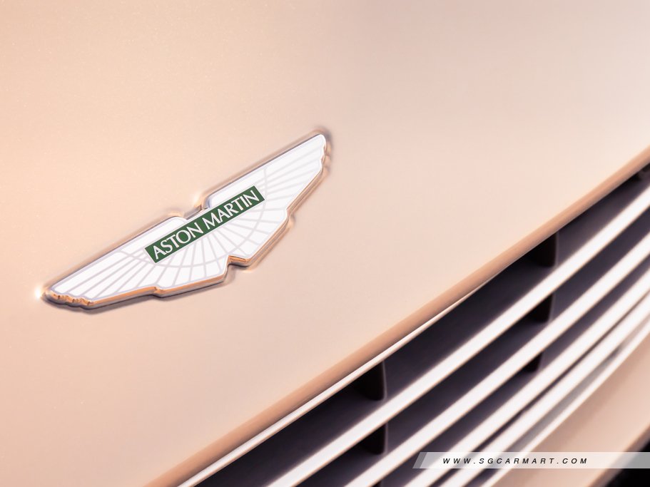https://i.i-sgcm.com/new_cars/cars/12303/12303_g10