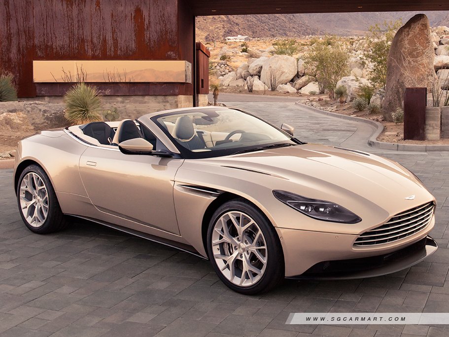 https://i.i-sgcm.com/new_cars/cars/12303/12303_g1