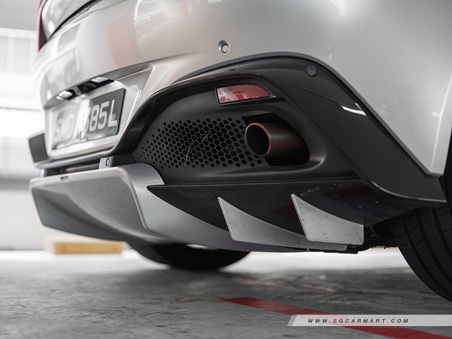 https://i.i-sgcm.com/new_cars/cars/12304/12304_g25