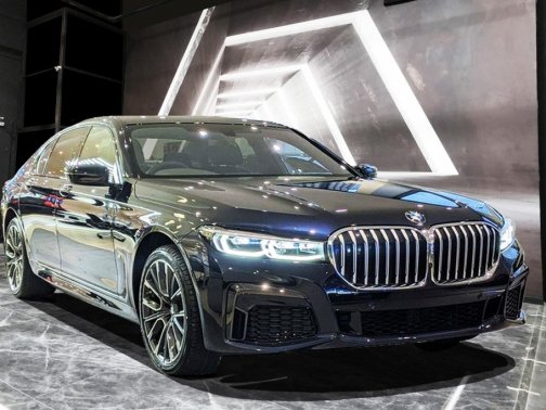 New BMW 7 Series Diesel Photos, Photo Gallery - Sgcarmart