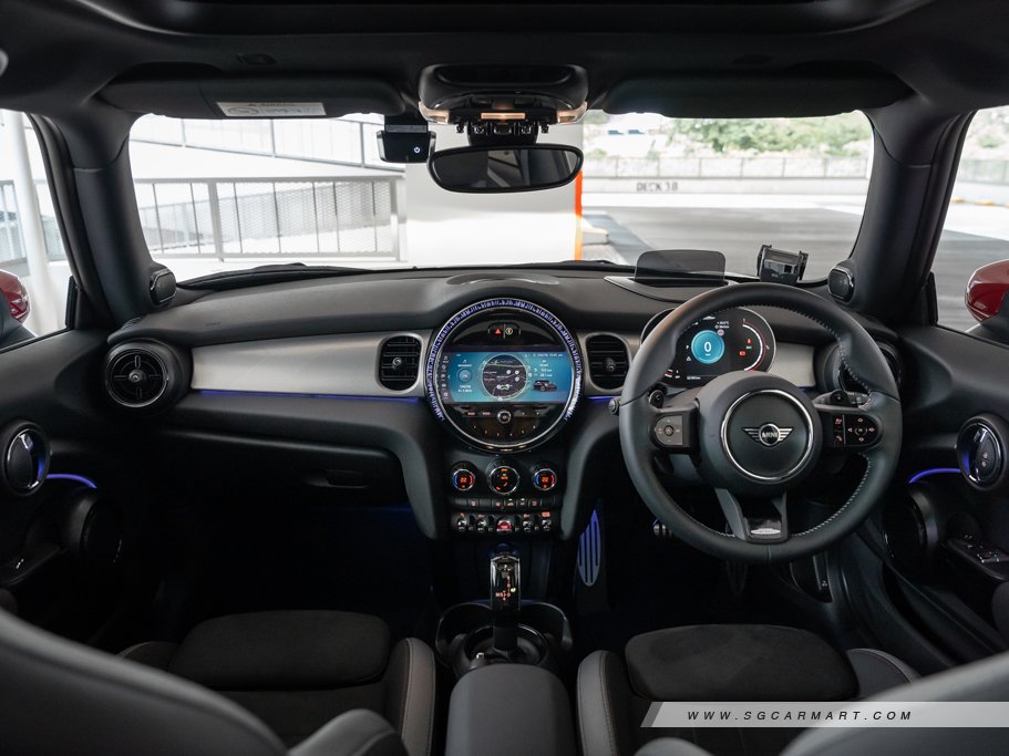 https://i.i-sgcm.com/new_cars/cars/12314/12314_g100