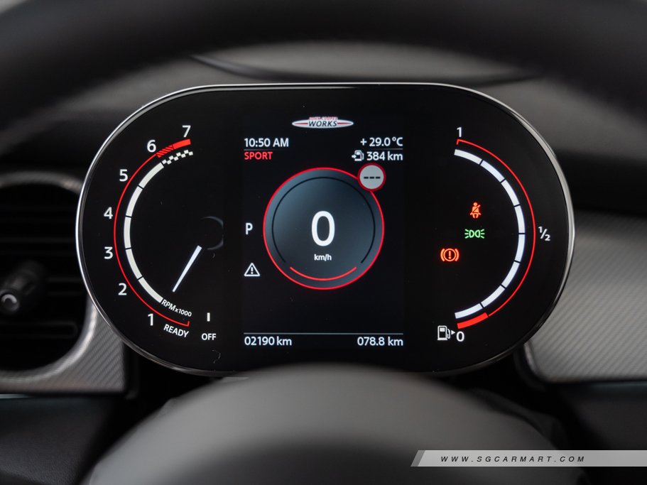https://i.i-sgcm.com/new_cars/cars/12314/12314_g104