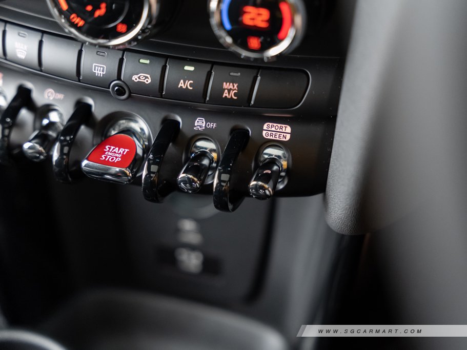 https://i.i-sgcm.com/new_cars/cars/12314/12314_g115