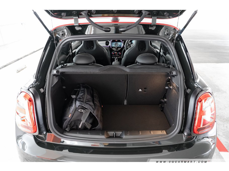 https://i.i-sgcm.com/new_cars/cars/12314/12314_g131