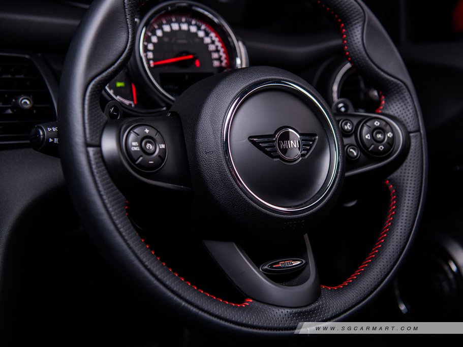 https://i.i-sgcm.com/new_cars/cars/12314/12314_g25