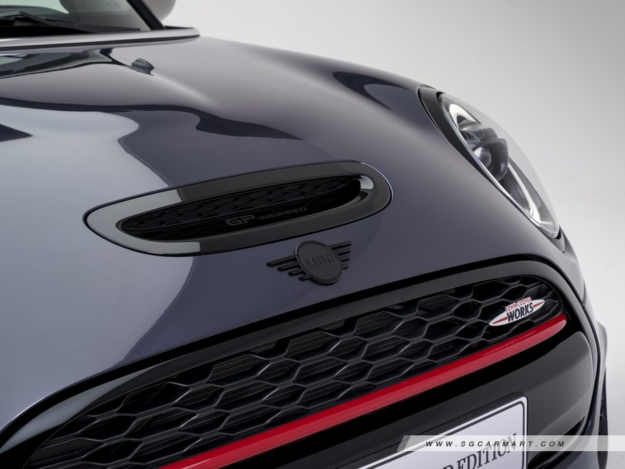https://i.i-sgcm.com/new_cars/cars/12314/12314_g66